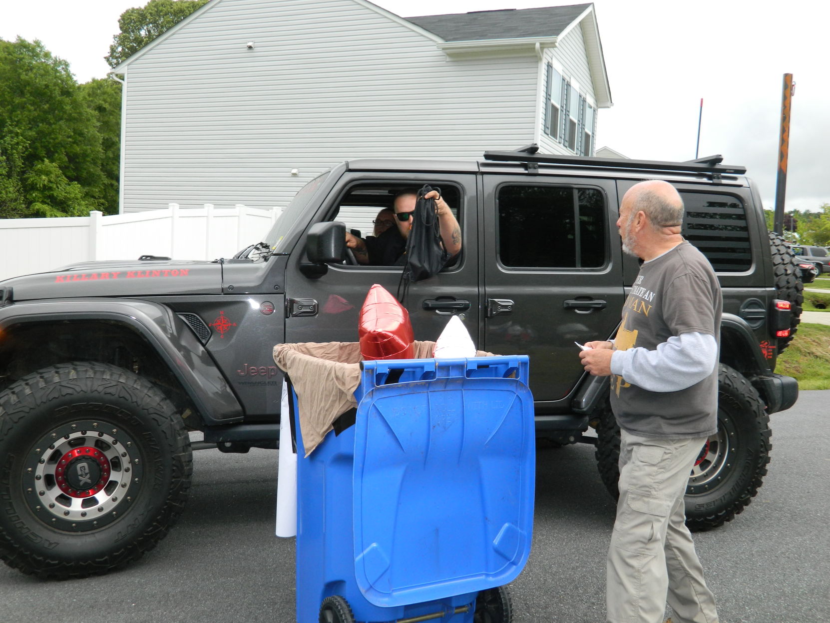 Troutman Jeep parade (26).JPG